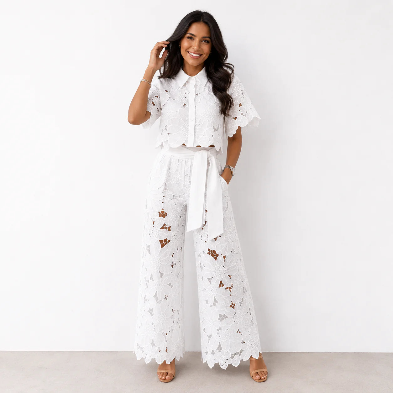 NICOLE | Conjunto 2 Piezas Blusa Bordada de Encaje y Pantalón Calado